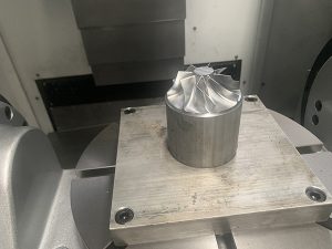 5 axis cnc machining center